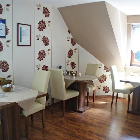 Belzer Guest house 3*